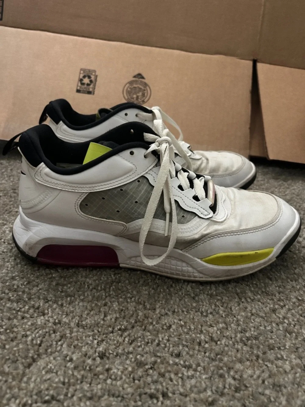 Nike Air Max 200 Jordan Sneakers